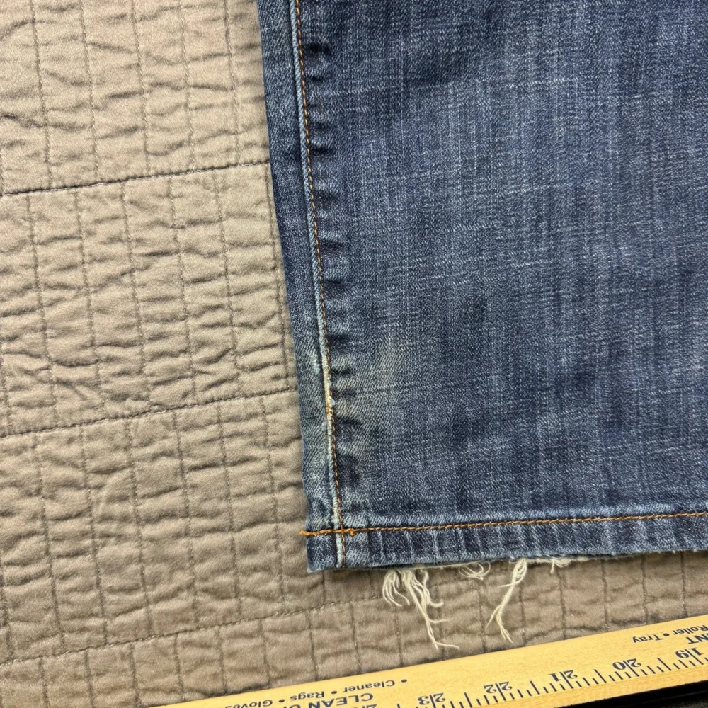 Lucky Brand 221 Original Straight Jeans Men 34x32 (36x32) Medium Wash Distressed